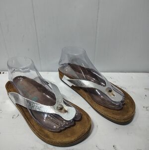 Wolkenwerk Leather Footbed Sandals Metallic Silver Thong Size 37 US 6.5–7